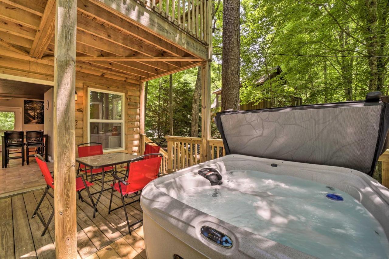 Cozy Whittier Cabin And Yard And Hot Tub, Pets Welcome Esterno foto