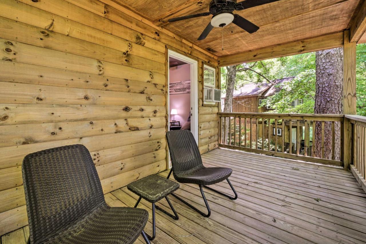 Cozy Whittier Cabin And Yard And Hot Tub, Pets Welcome Esterno foto